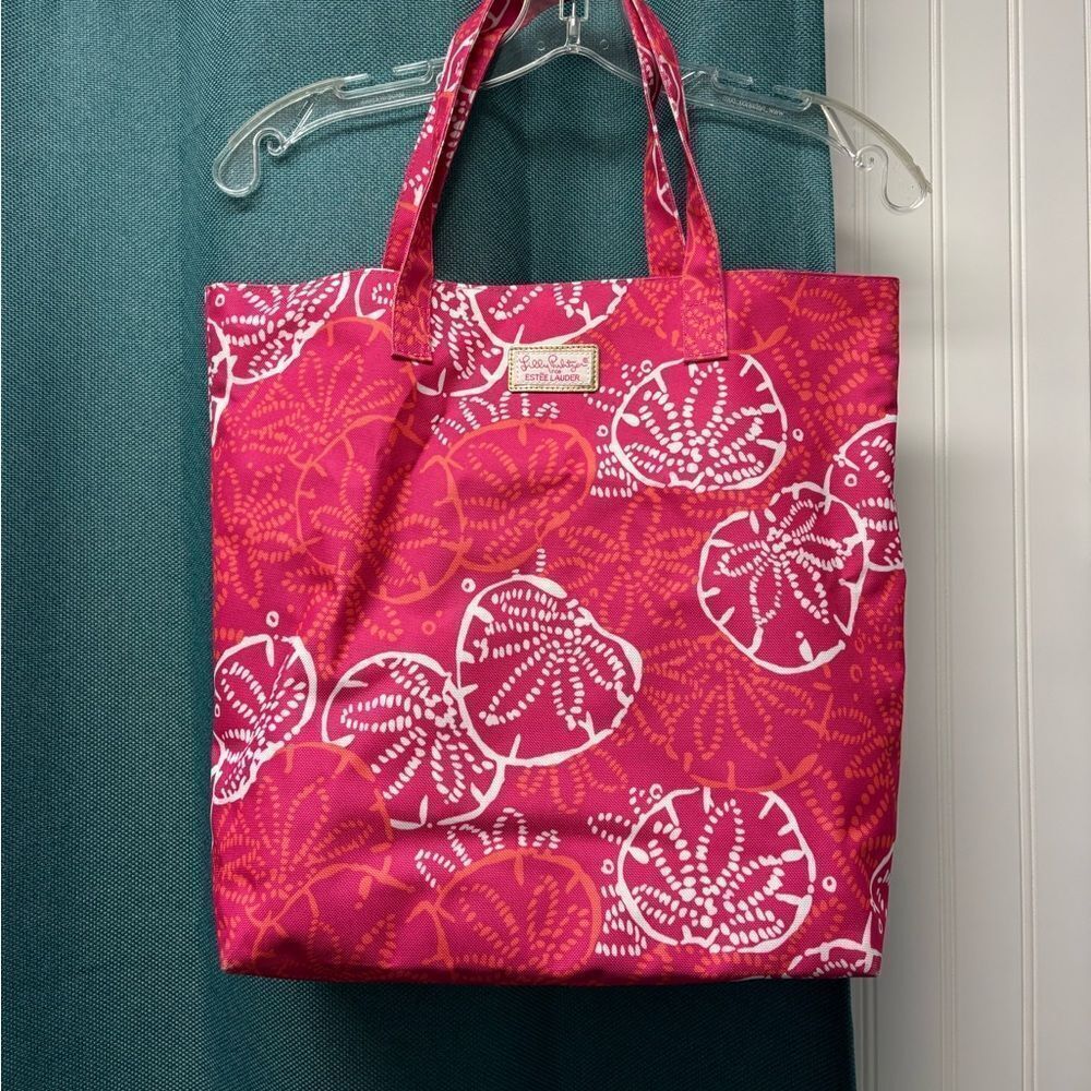 Lilly Pulitzer for Estee Lauder Sand Dollar Bag ~ Perfect for the beach!